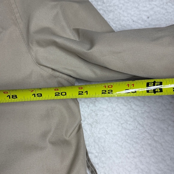 (C4)Towne by London Fog women's coat, size 4P, tan,with removable lining - Picture 6 of 16